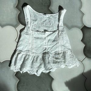 White, crop top, tank top, xs, worn few times, no damage